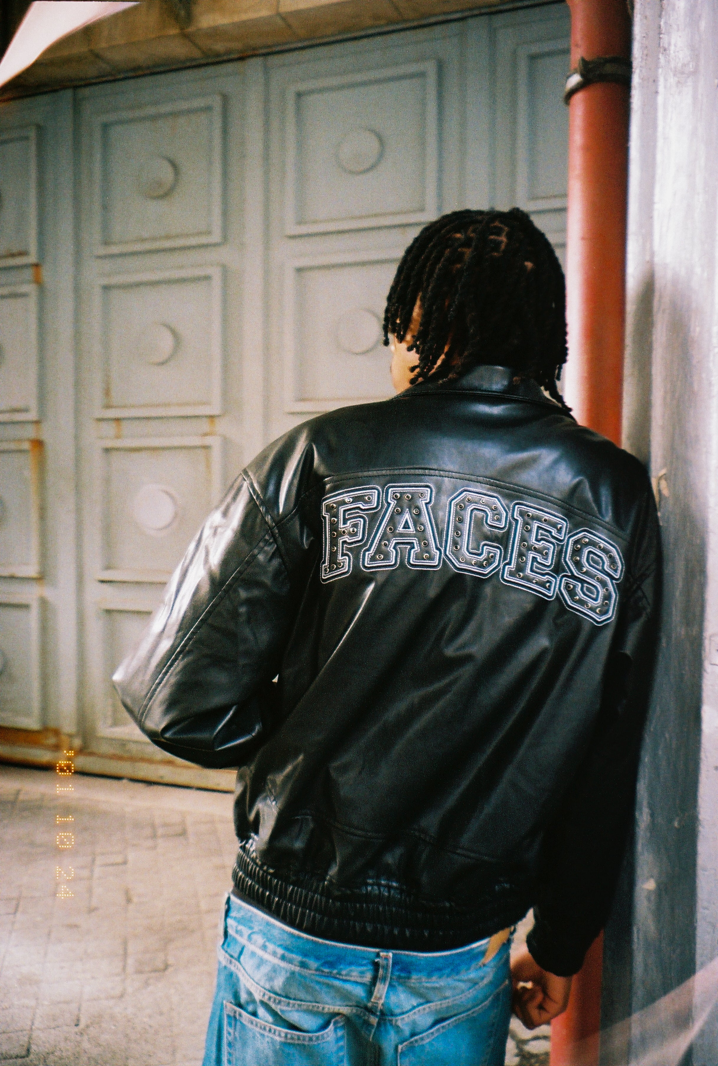 FACES CHANDELIER LEATHER JACKET | BLACK