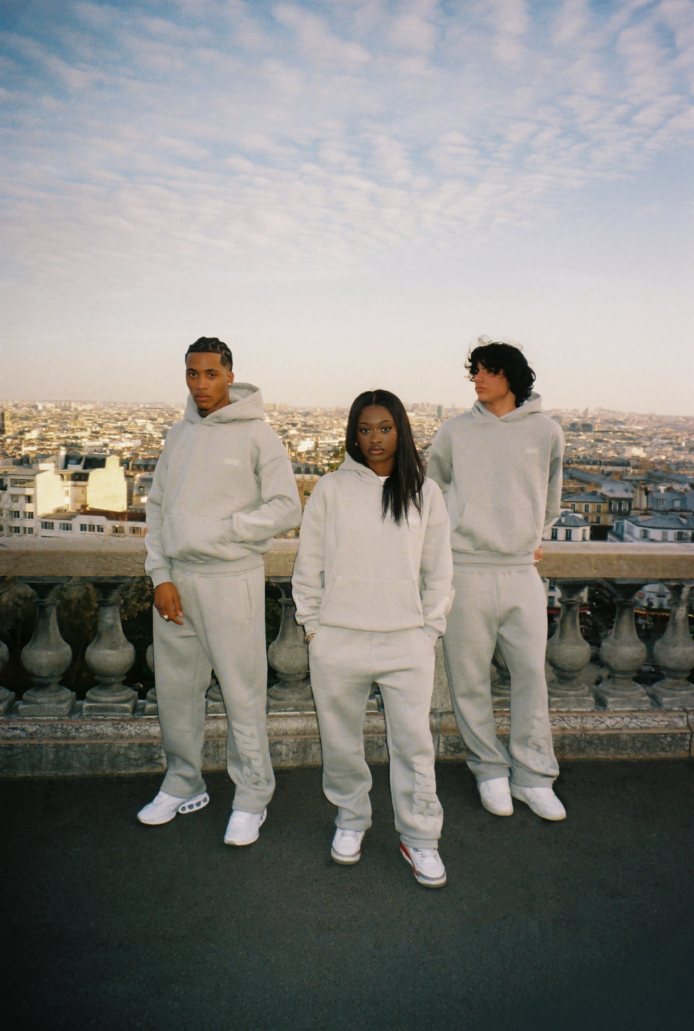 FACES CLOUDED HOODIE | FROSTED GREEN