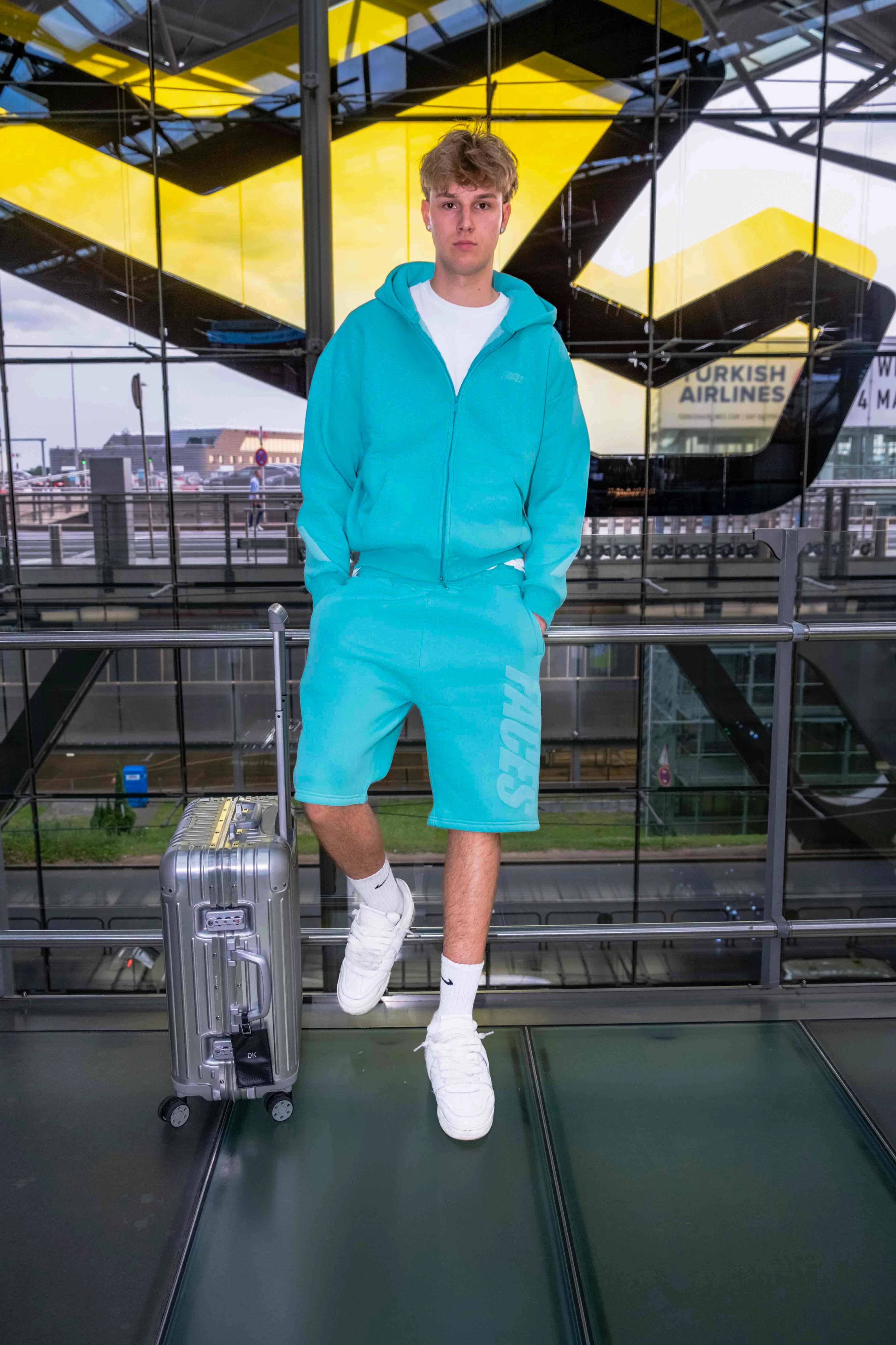 FACES CLOUDED SHORTS | TIFFANY