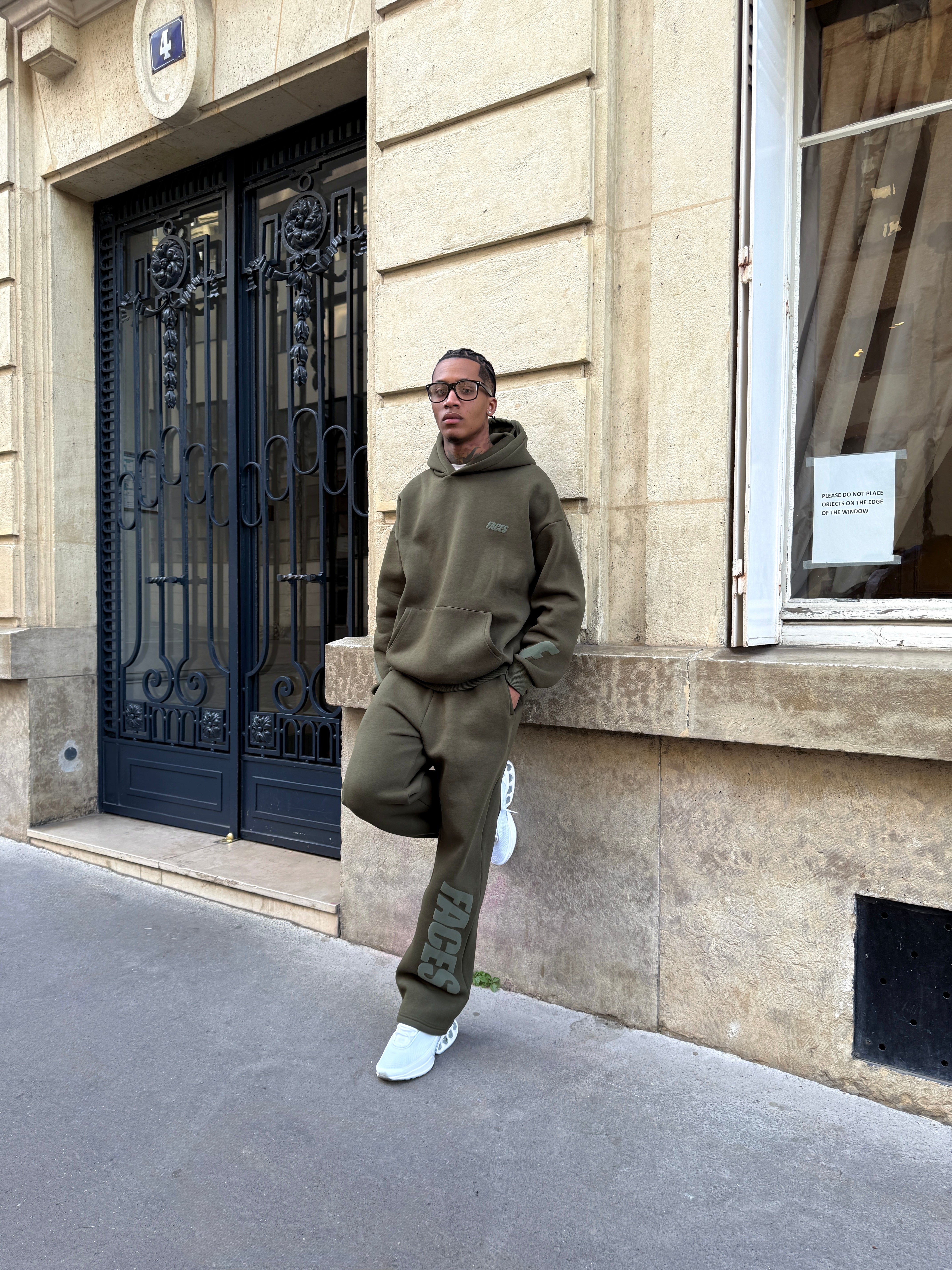 FACES CLOUDED PANTS | MILITARY GREEN