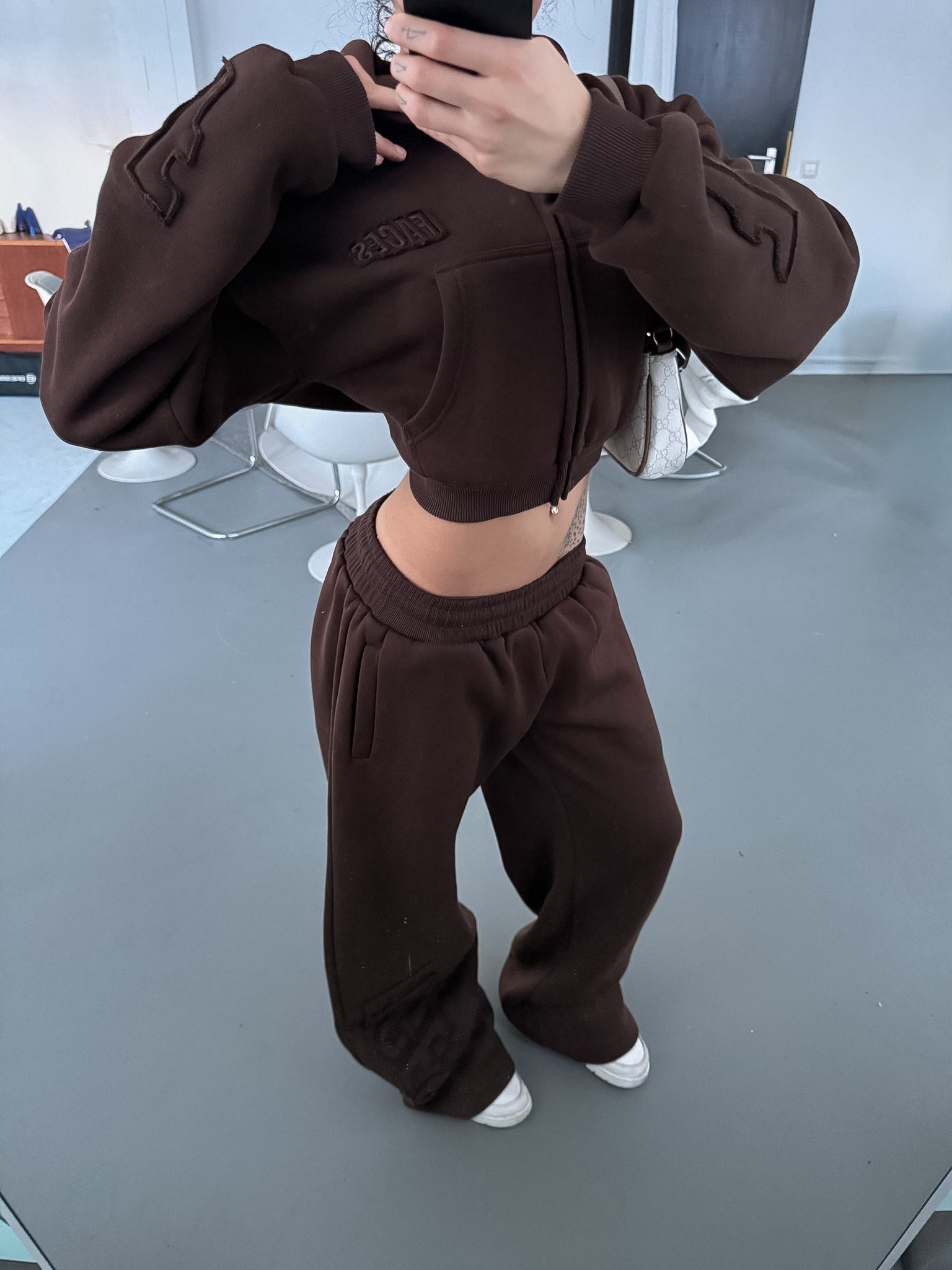 FACES CLOUDED™ WOMEN ZIPPER I CHOCOLATE