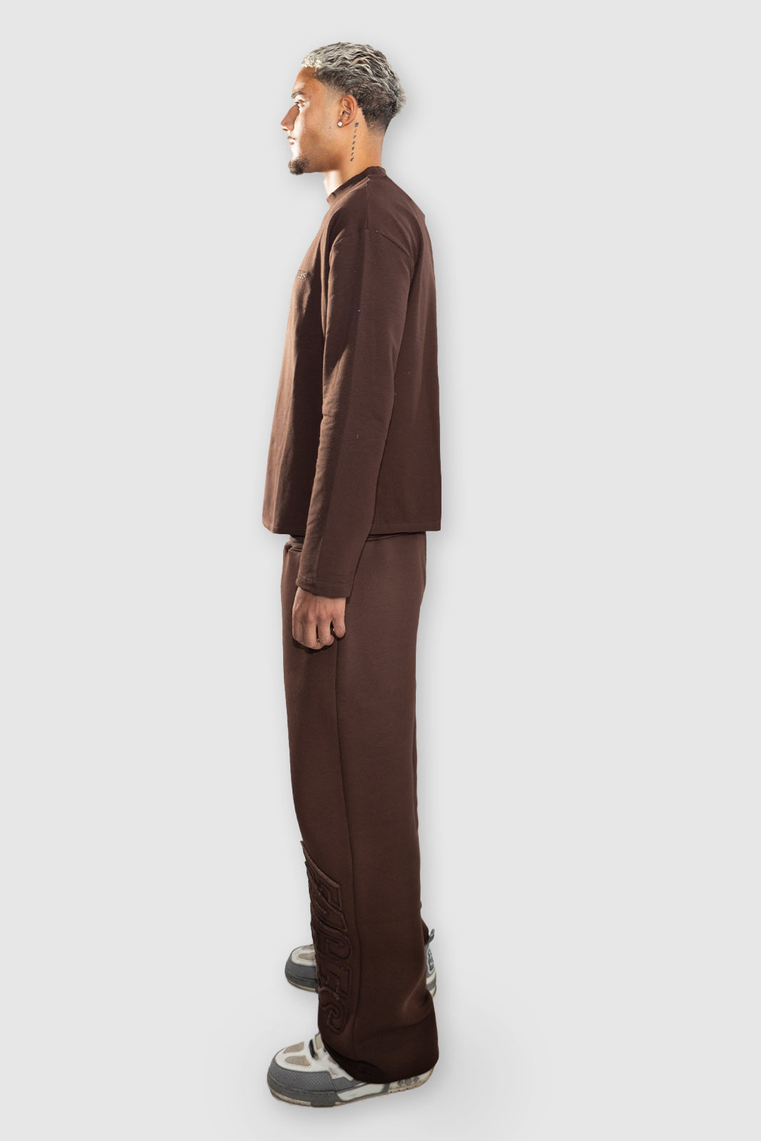 FACES CLOUDED™ PANTS I CHOCOLATE