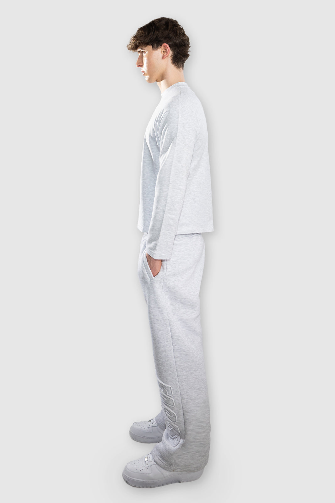 FACES CLOUDED™ LONGSLEEVE I SNOW GREY