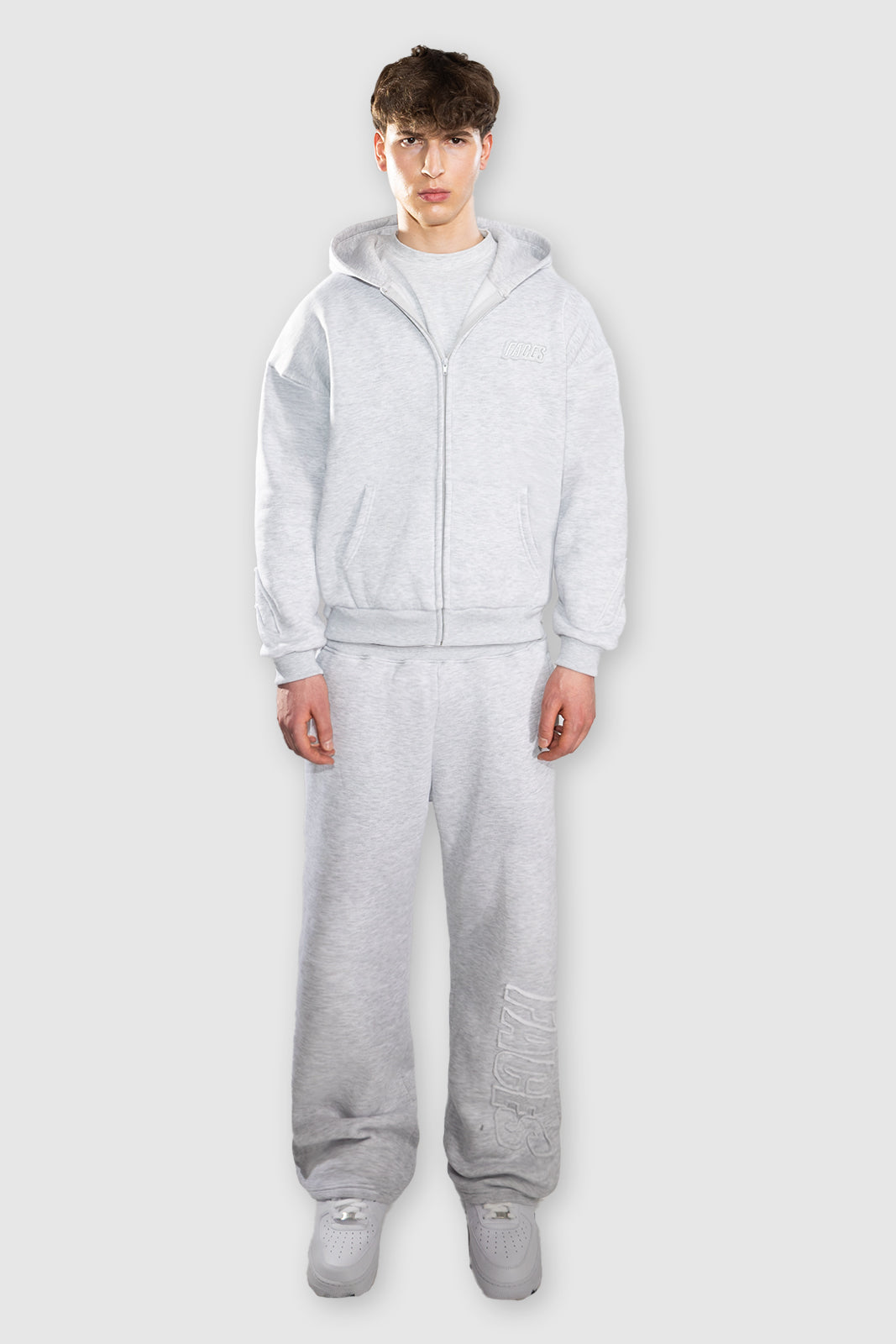 FACES CLOUDED ZIPPER I SNOW GREY