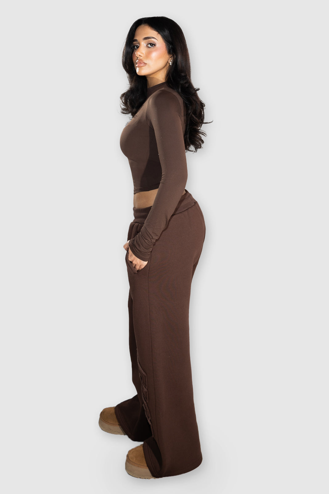 FACES CLOUDED™ WOMEN LONGSLEEVE I CHOCOLATE