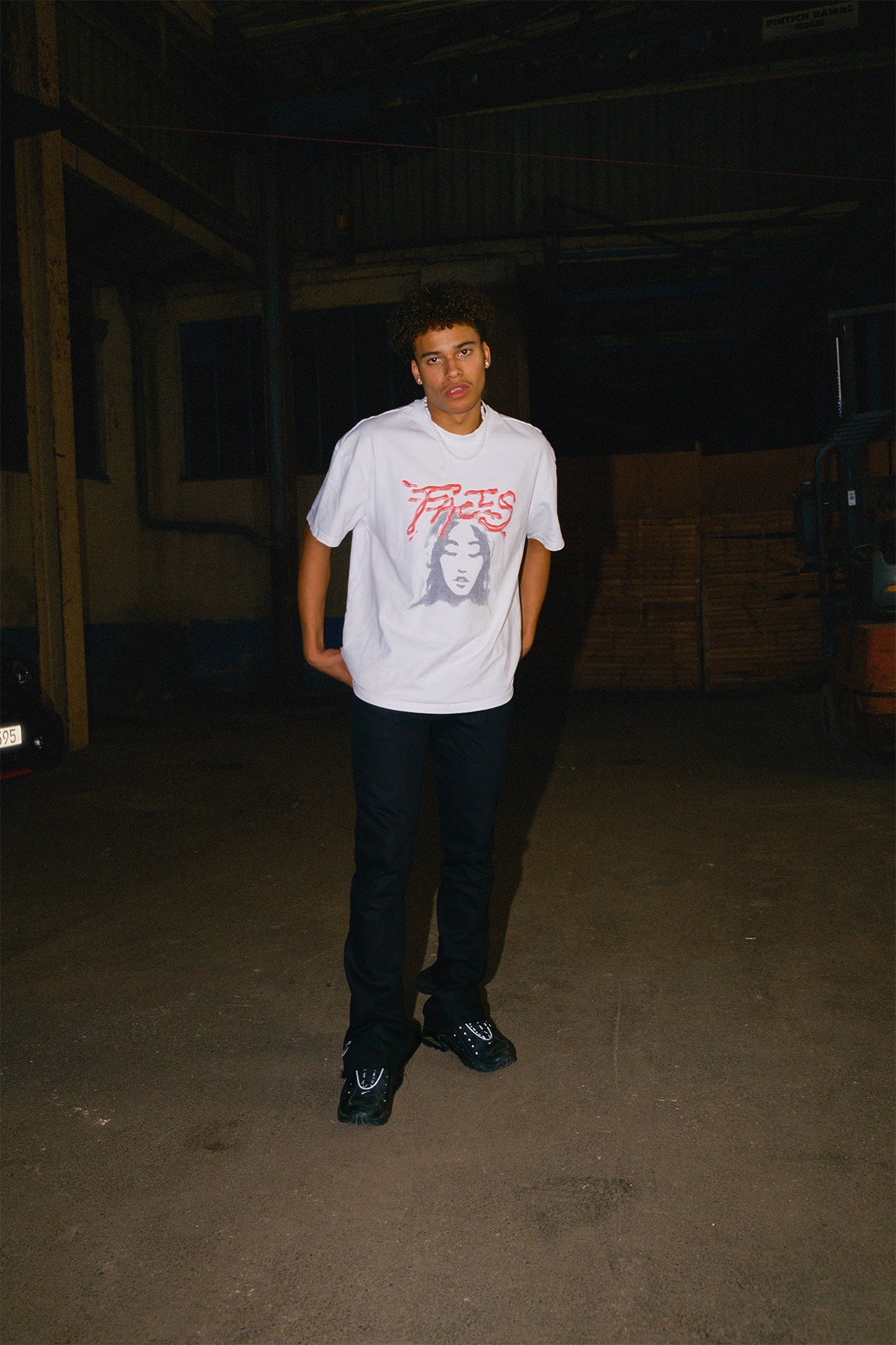 FACES HEAVY AMETHYST TEE