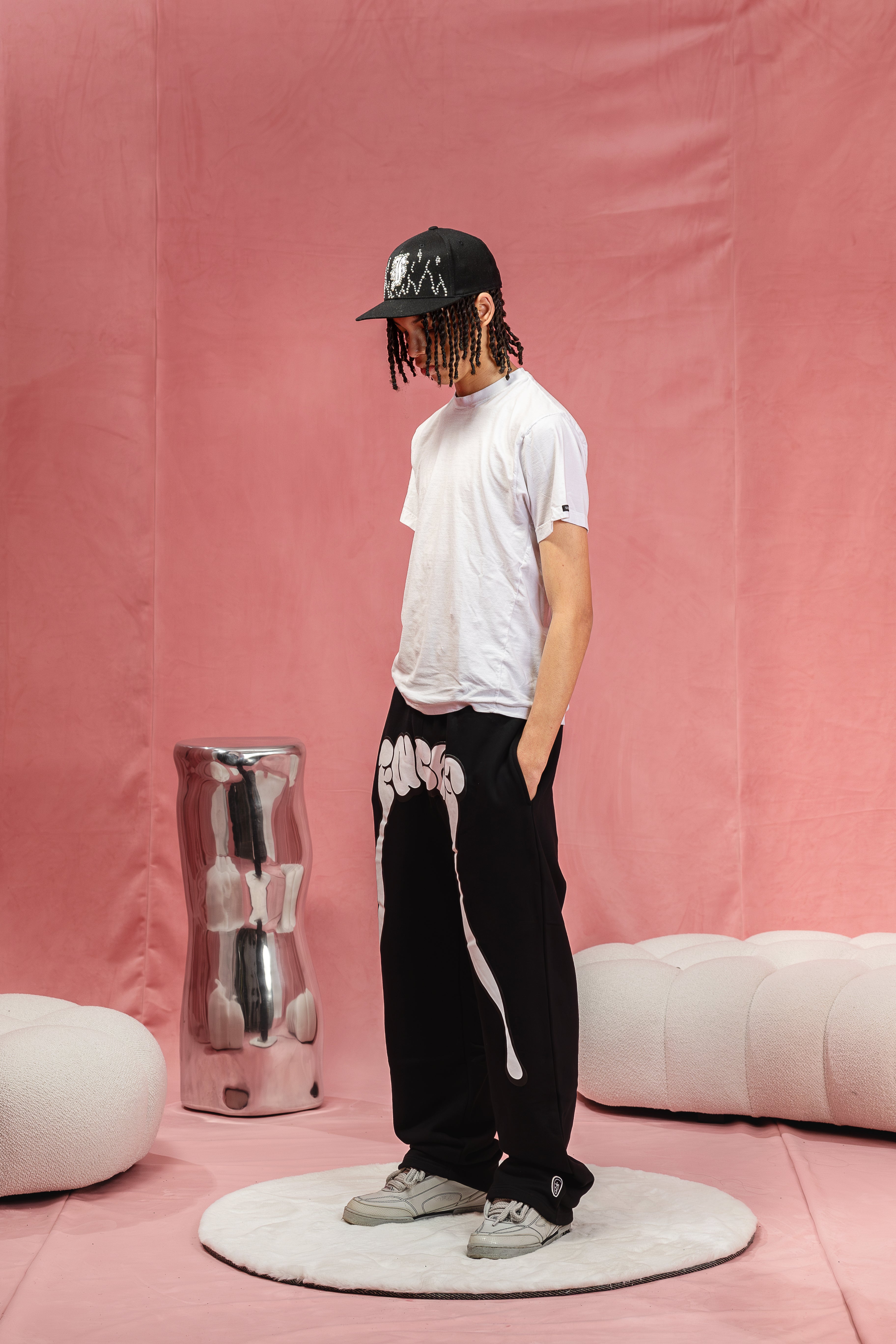 FACES PAINT TRAIL PANTS I PITCH BLACK