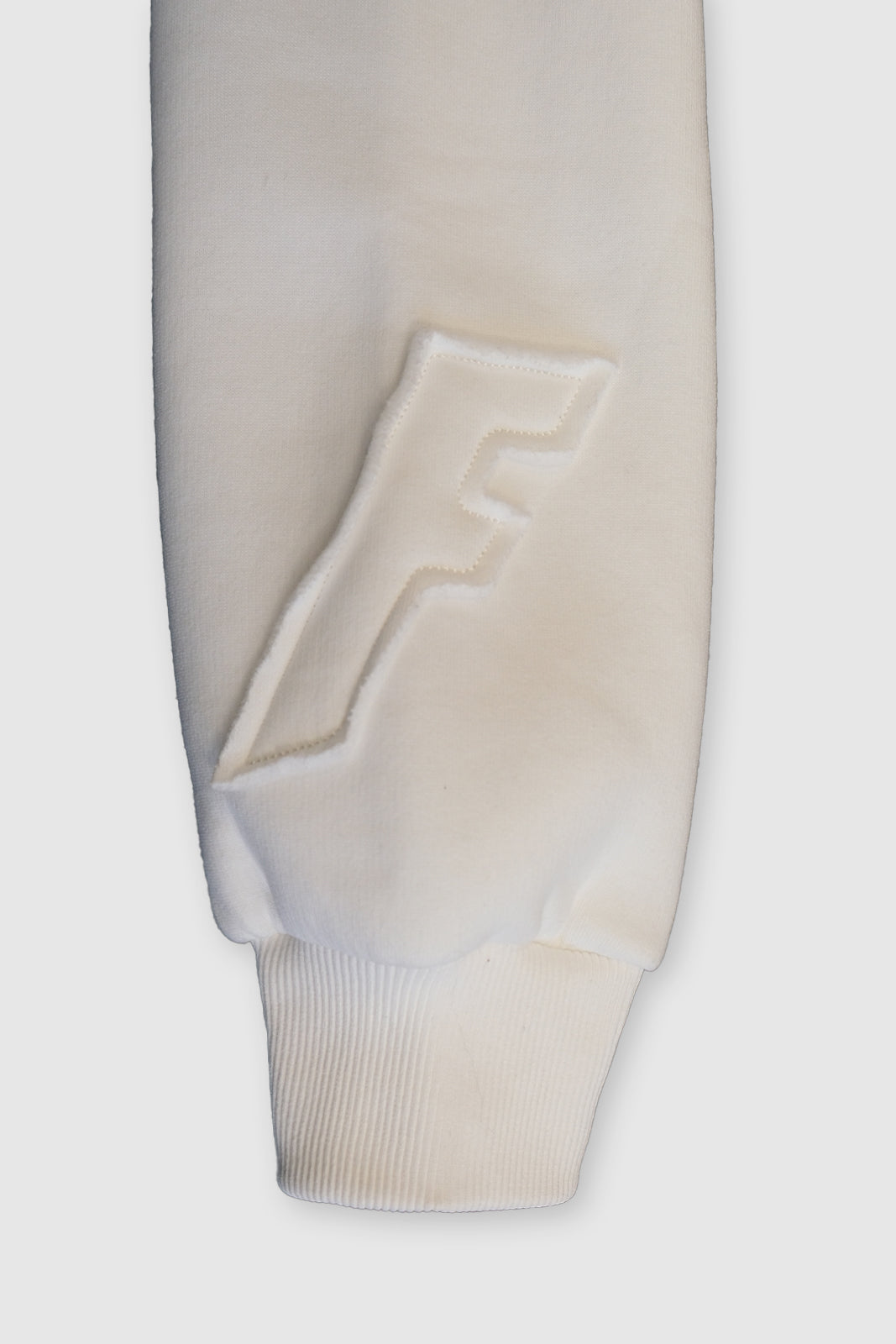 FACES CLOUDED ZIPPER I SNOW WHITE