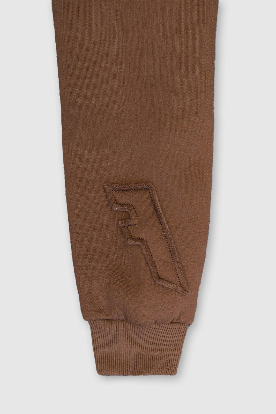 FACES CLOUDED ZIPPER I CHOCOLATE